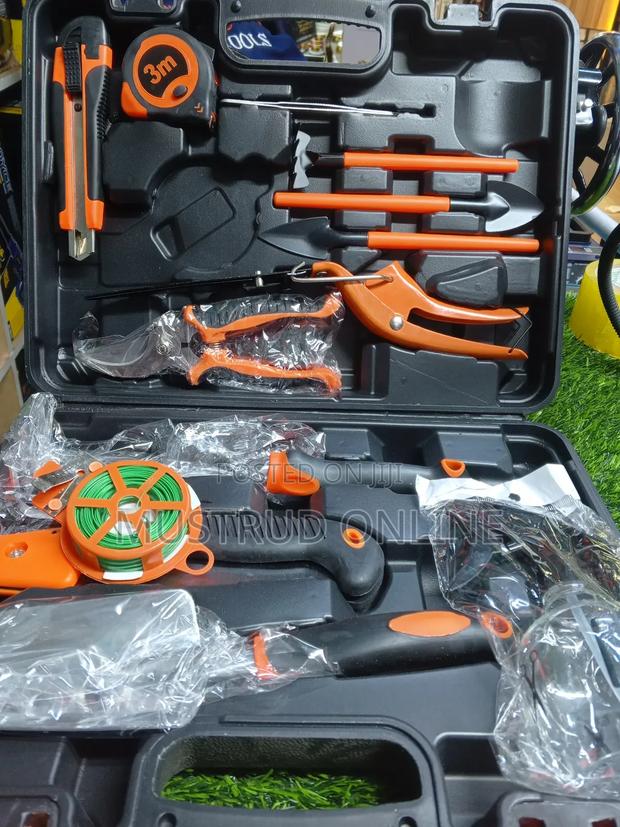 Boutique Toolkit 82pieces - main view