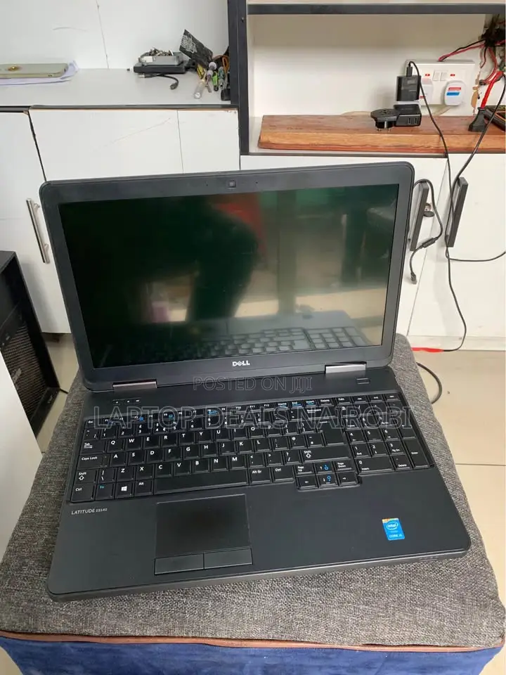 Laptop Dell Latitude E5540 8GB Intel Core I5 SSD 256GB