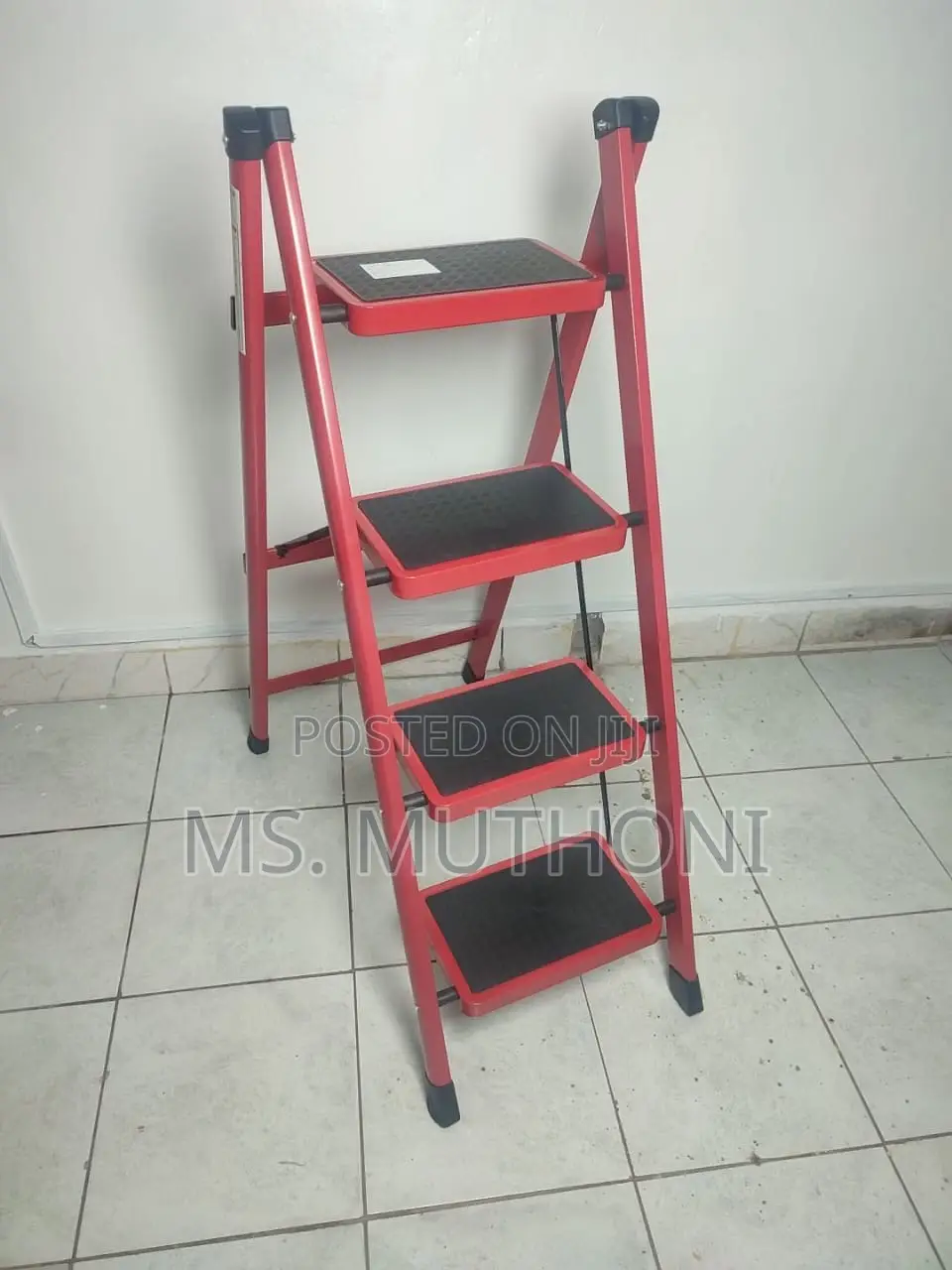 4-step Foldable Ladder Red, Black , White