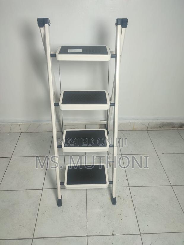 4-step Foldable Ladder Red, Black , White - thumbnail 8