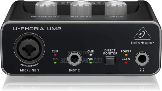 Behringer U-Phoria Um2 Usb Audio Interface - main view