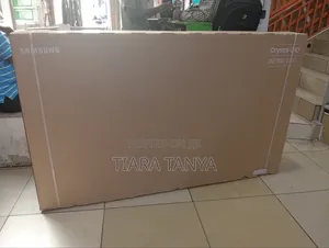 Samsung (75) Crystal Uhd Du7700 Smart Tv (2024)