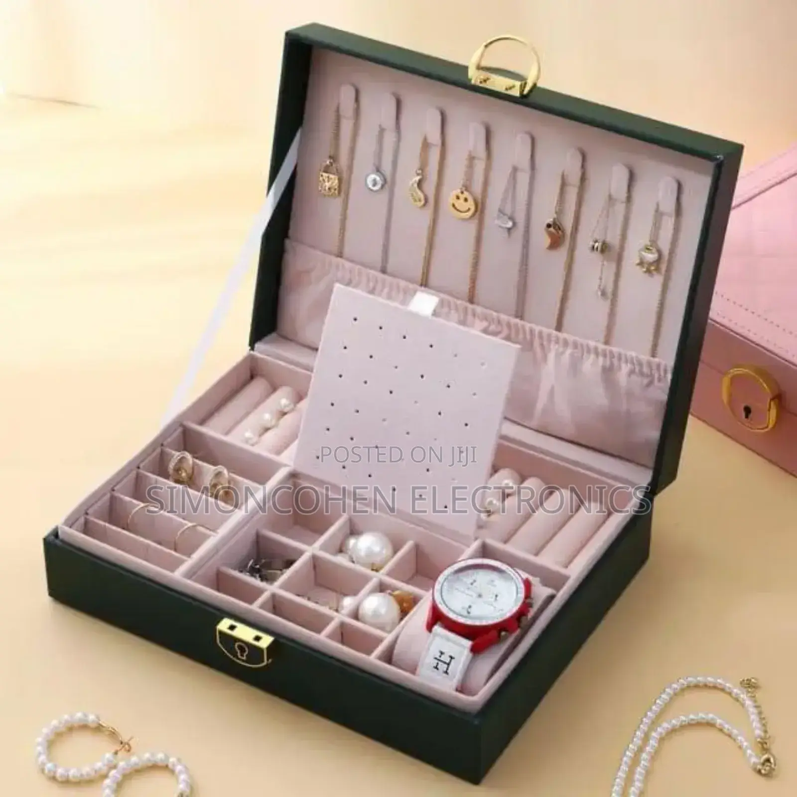 Exquisite Large Capacity Travel Bag /Jewelry Organizer