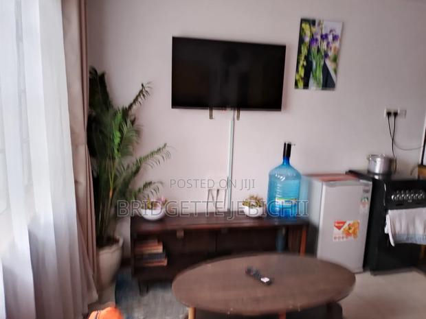1 Bed Mvuli Suites BNB - thumbnail 7