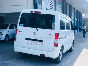 Toyota TownAce 2016 White