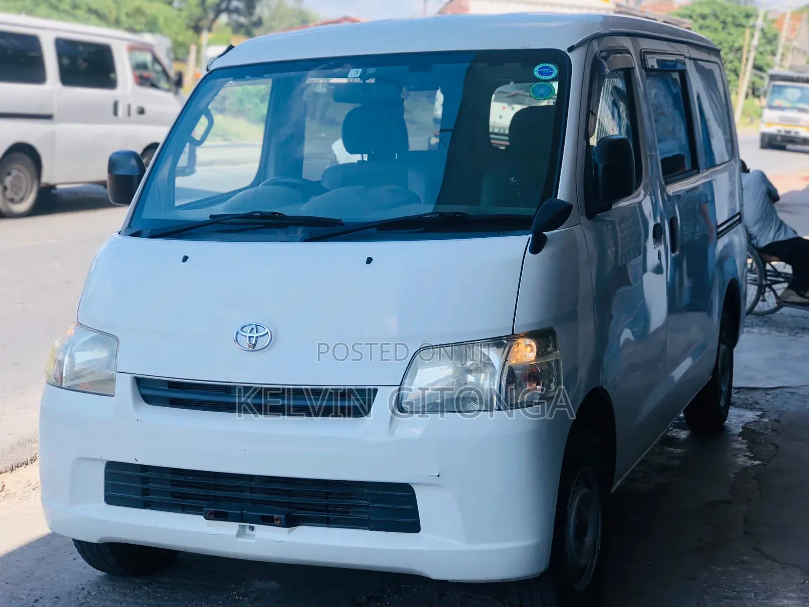 Toyota TownAce 2016 White