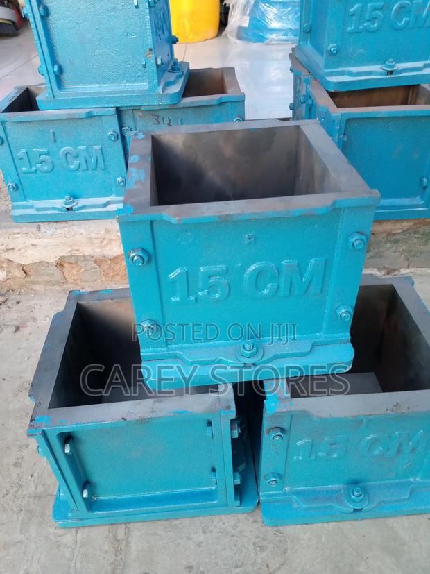 Concrete Test Cube Mold - main view