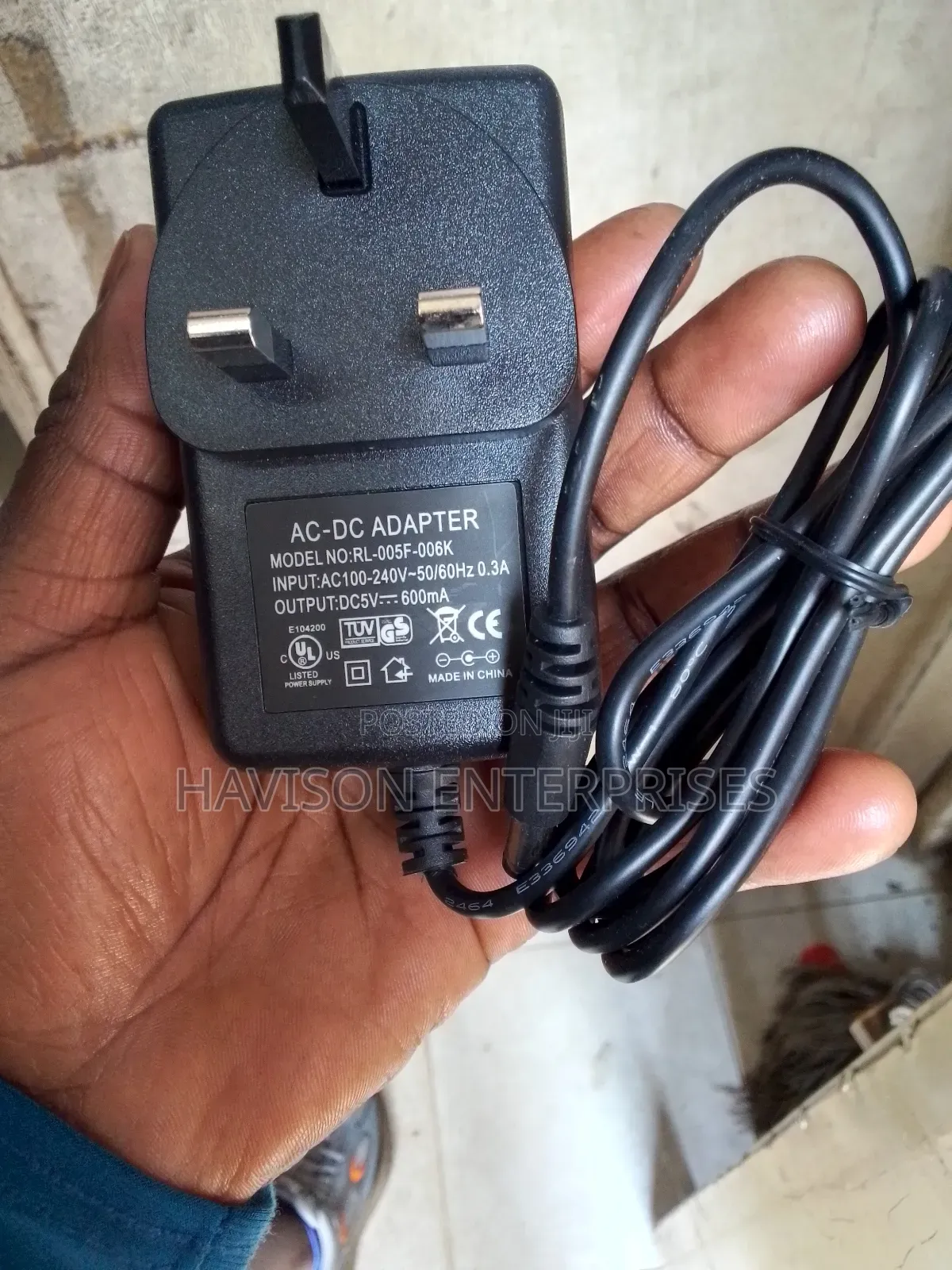 5v 0.6a Adapter