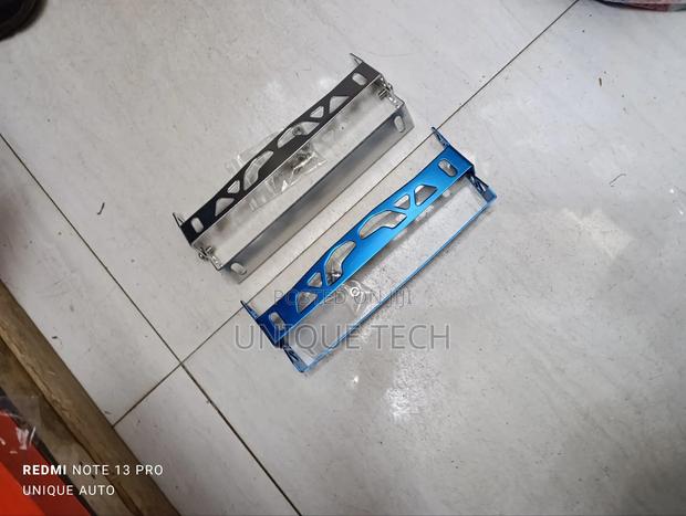 Adjustable Aluminium License Plate Frame for All Vehicles - main view