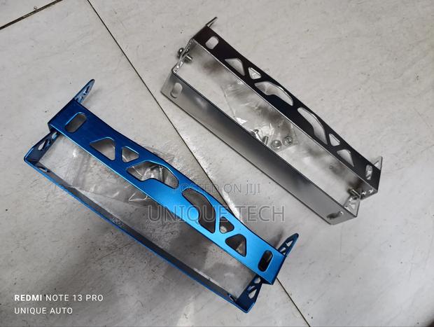 Sleek Sturdy Adjustable Number Plate Holder - main view