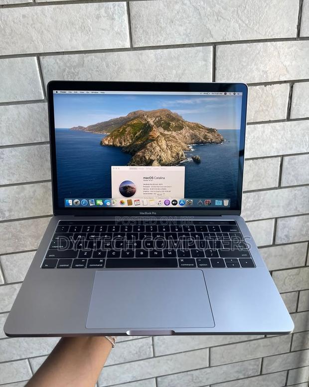 Laptop Apple MacBook 2016 16GB Intel Core I7 SSD 1T