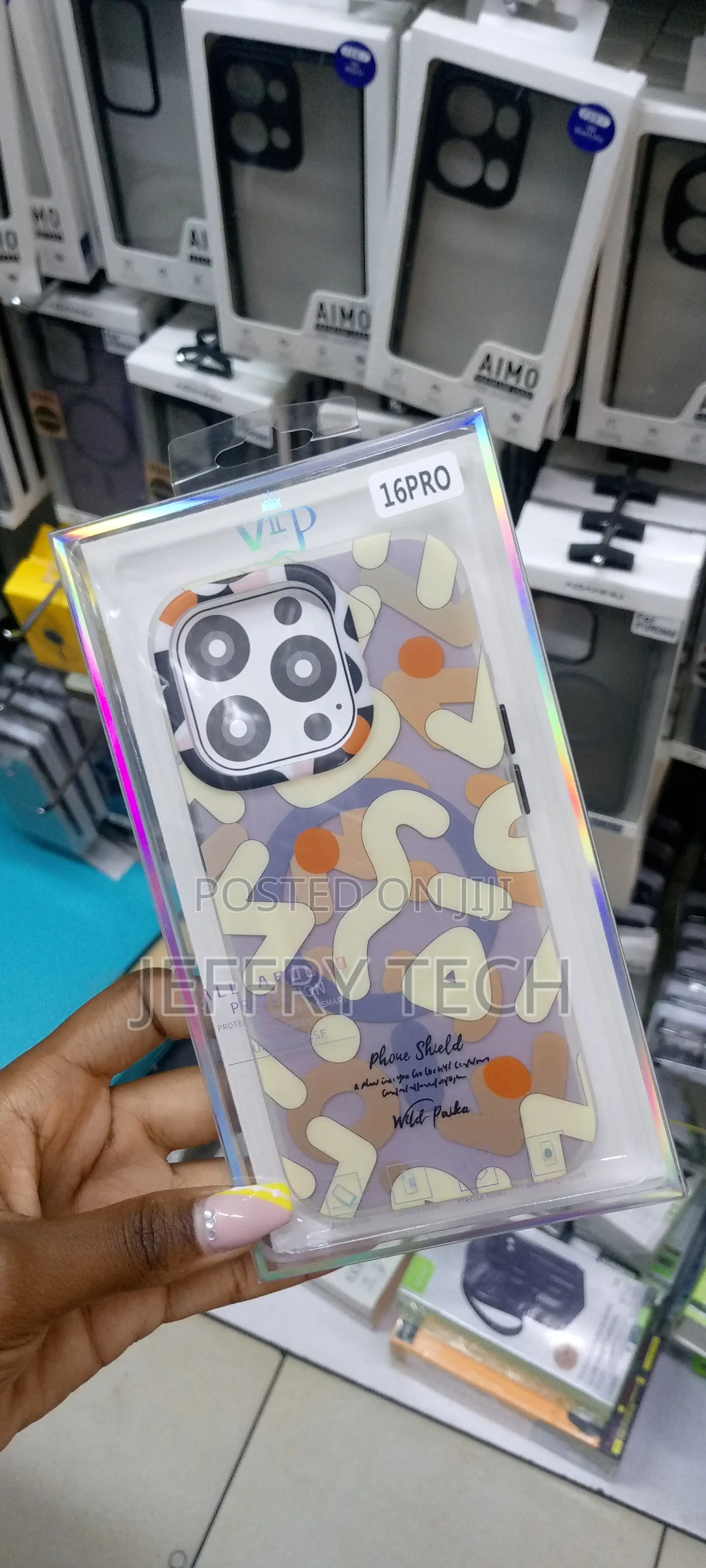 iPhone 16 Pro Magsafe Multicolor Beige Multicolored