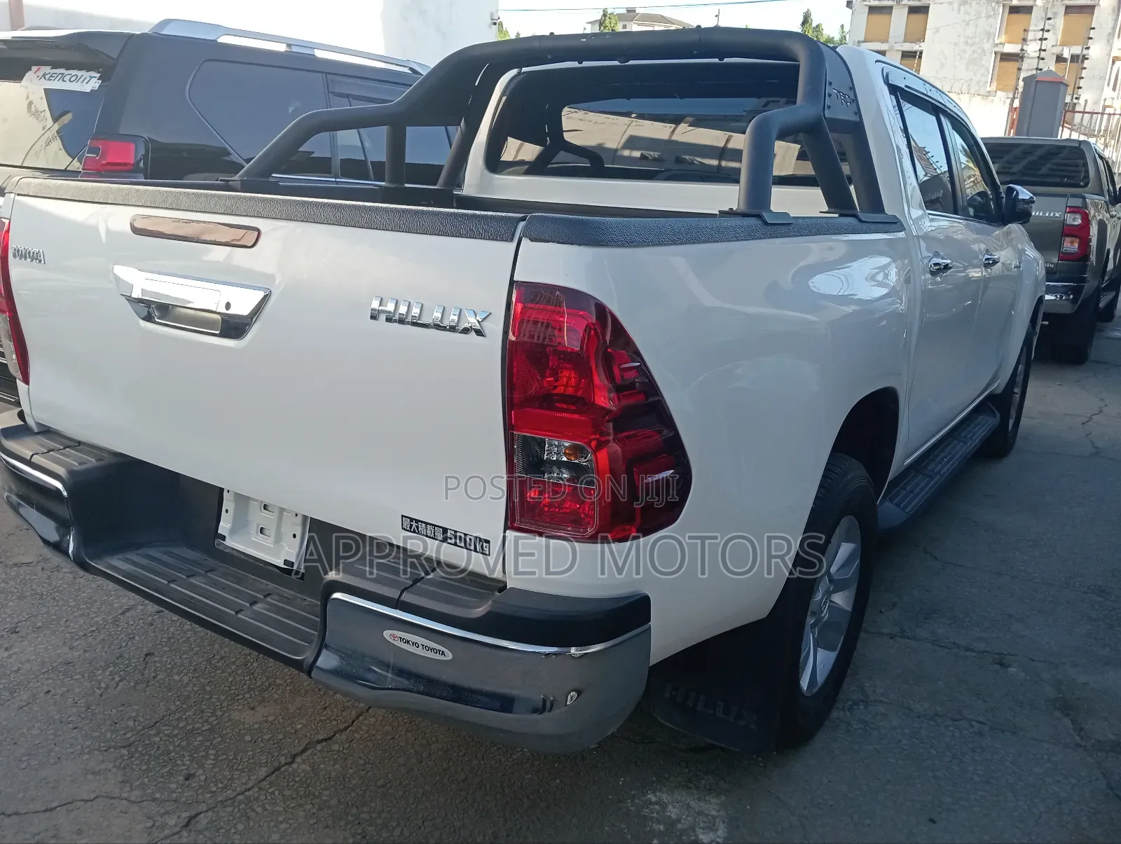 Toyota Hilux 2020 White