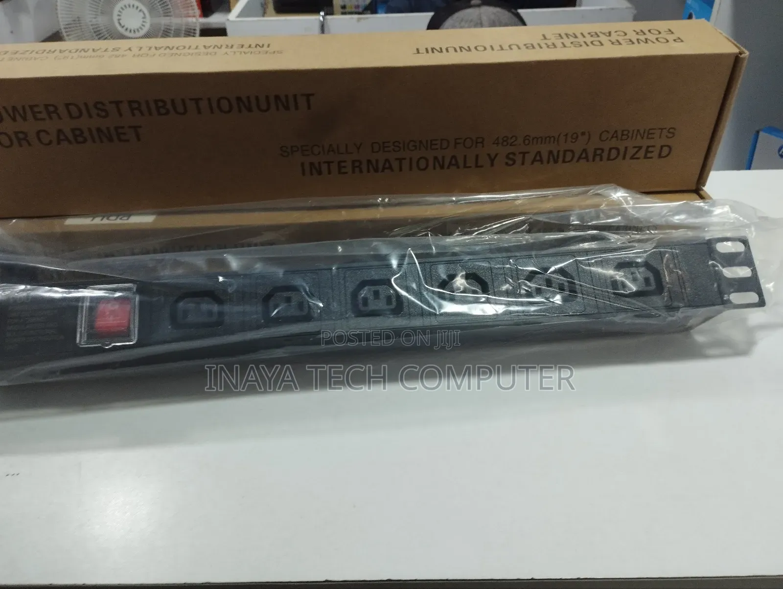 Power Distribution Unit (Pdu) for Cabinet 6 Ways
