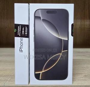 New Apple iPhone 16 Pro Max 256 GB Gold - main view