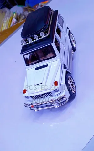 G Wagon With Carrier