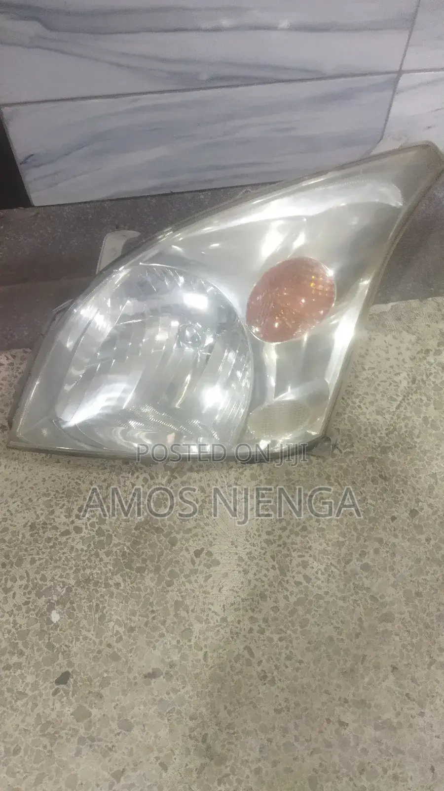 Toyota Land Cruiser Prado 120 Headlight