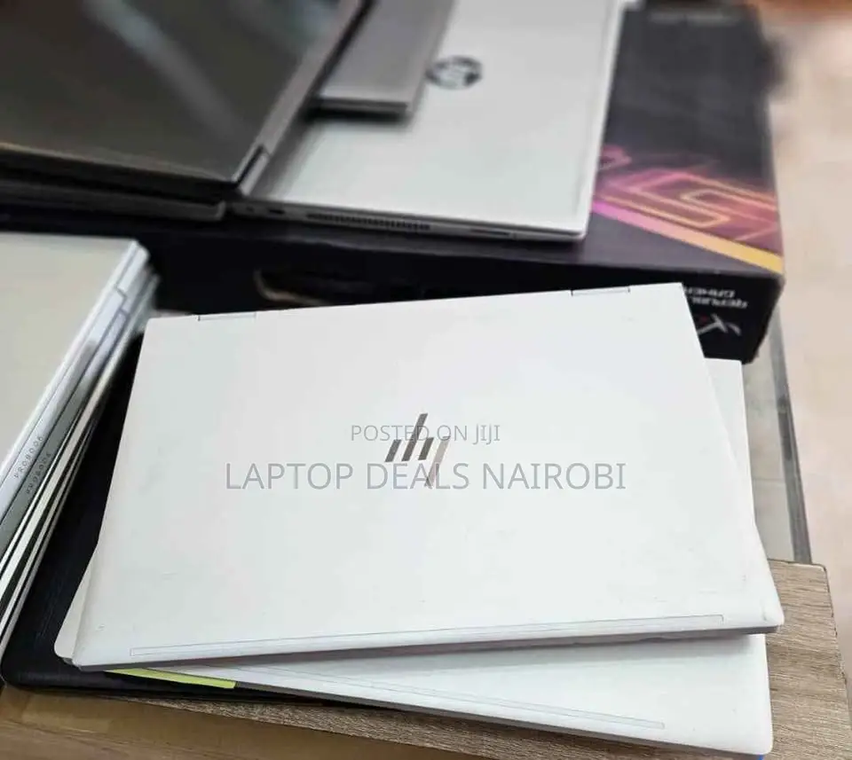 Laptop HP EliteBook 830 G9 16GB Intel Core I7 SSD 512GB
