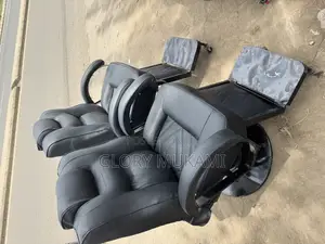 Black Hydrolic Kinyozi Barber Chair