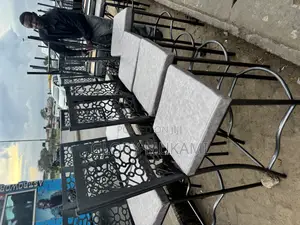 Restaurants And Bar High Sinatabu Chairs With Grey Seat