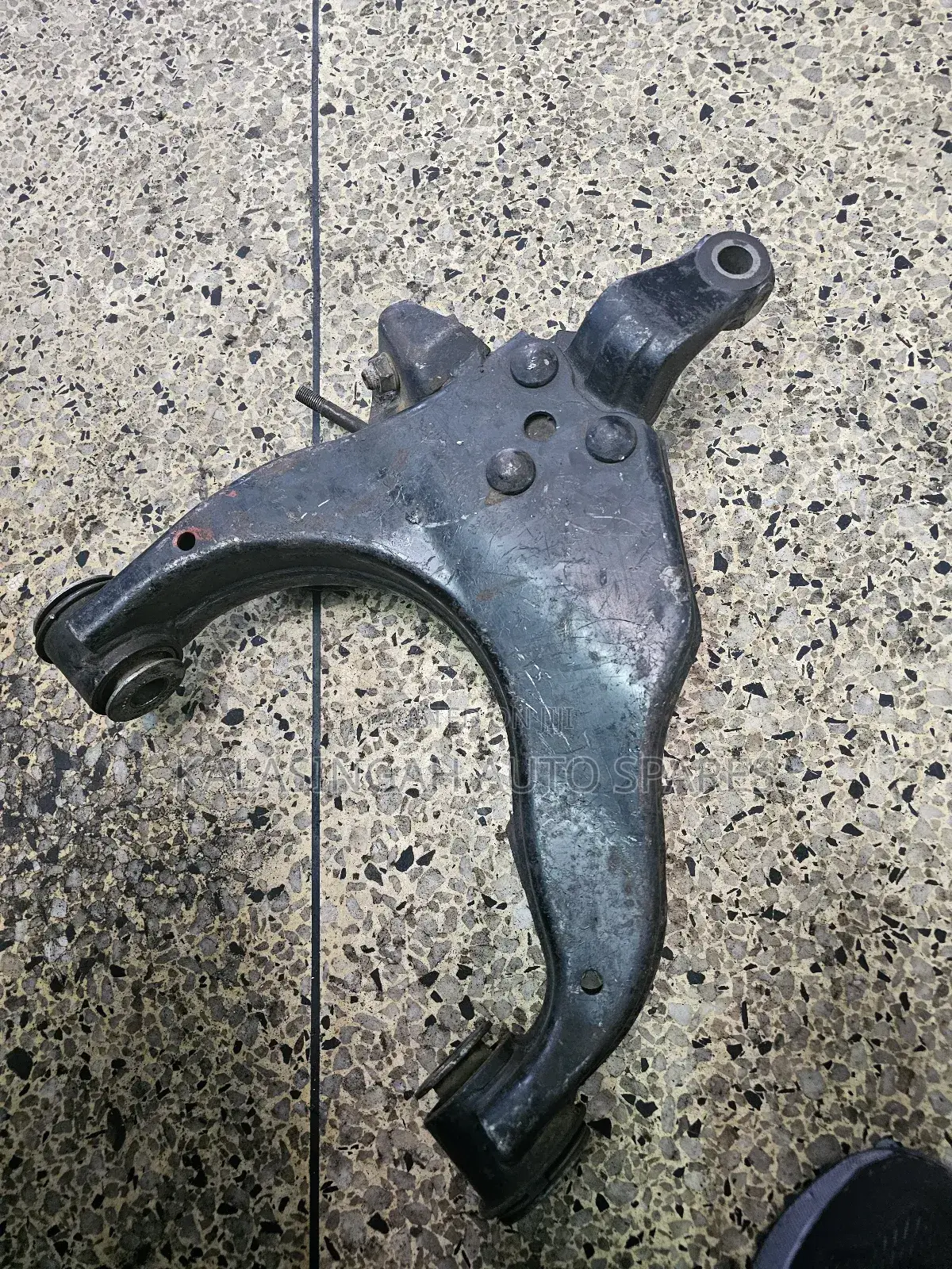 Lower Arm Prado 95