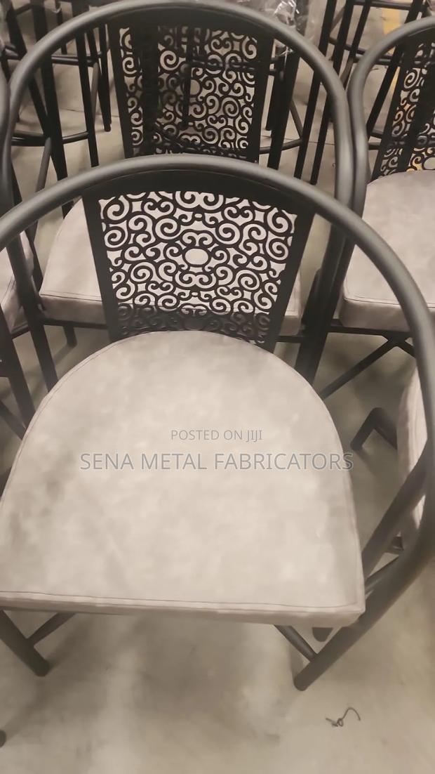 Metal Armchairs Are Designed With Unique Patterns. - thumbnail 2