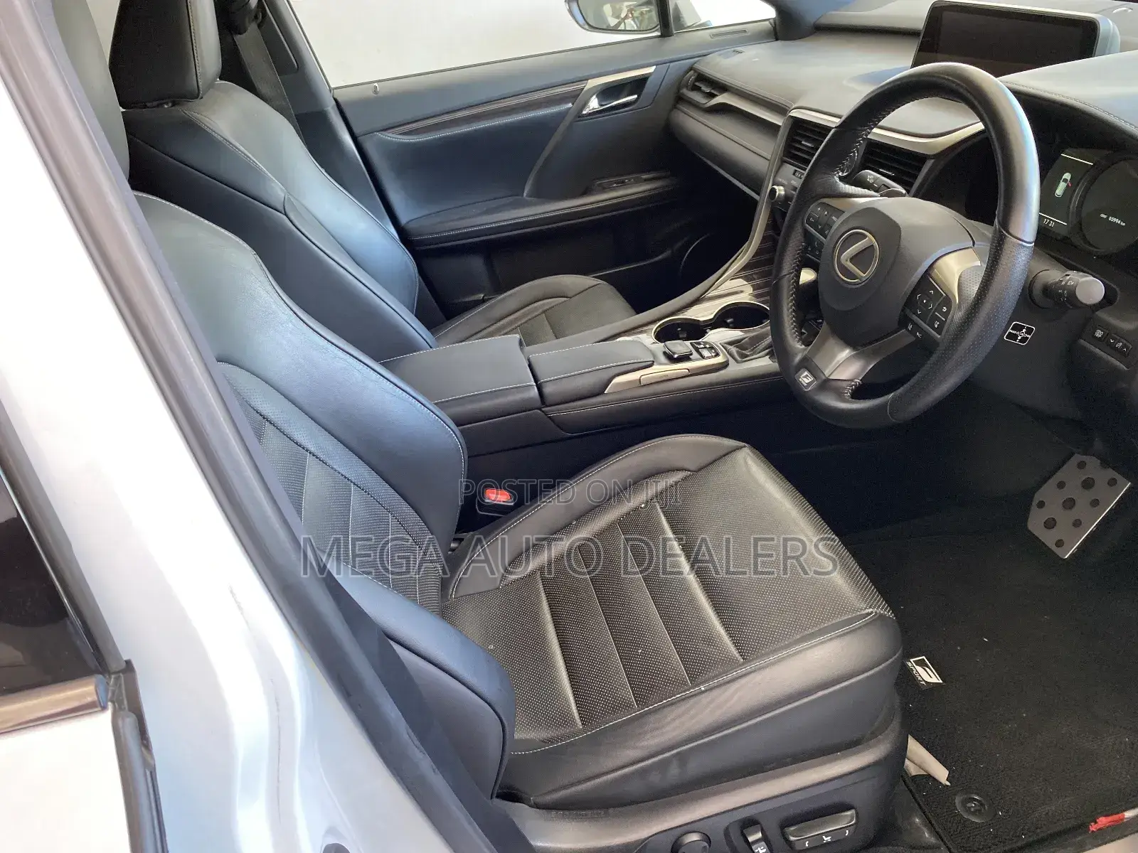 Lexus RX 2018 Pearl