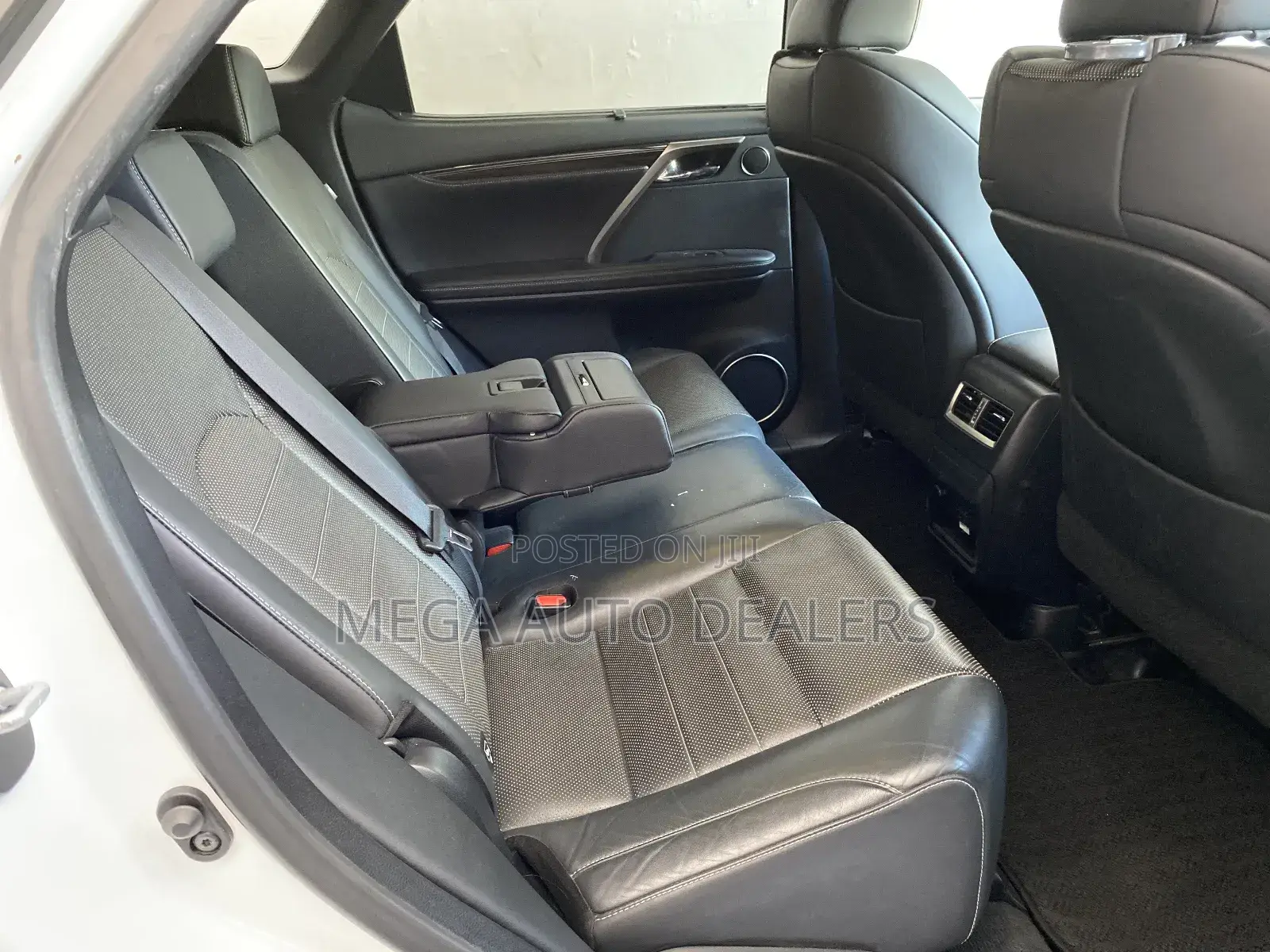 Lexus RX 2018 Pearl