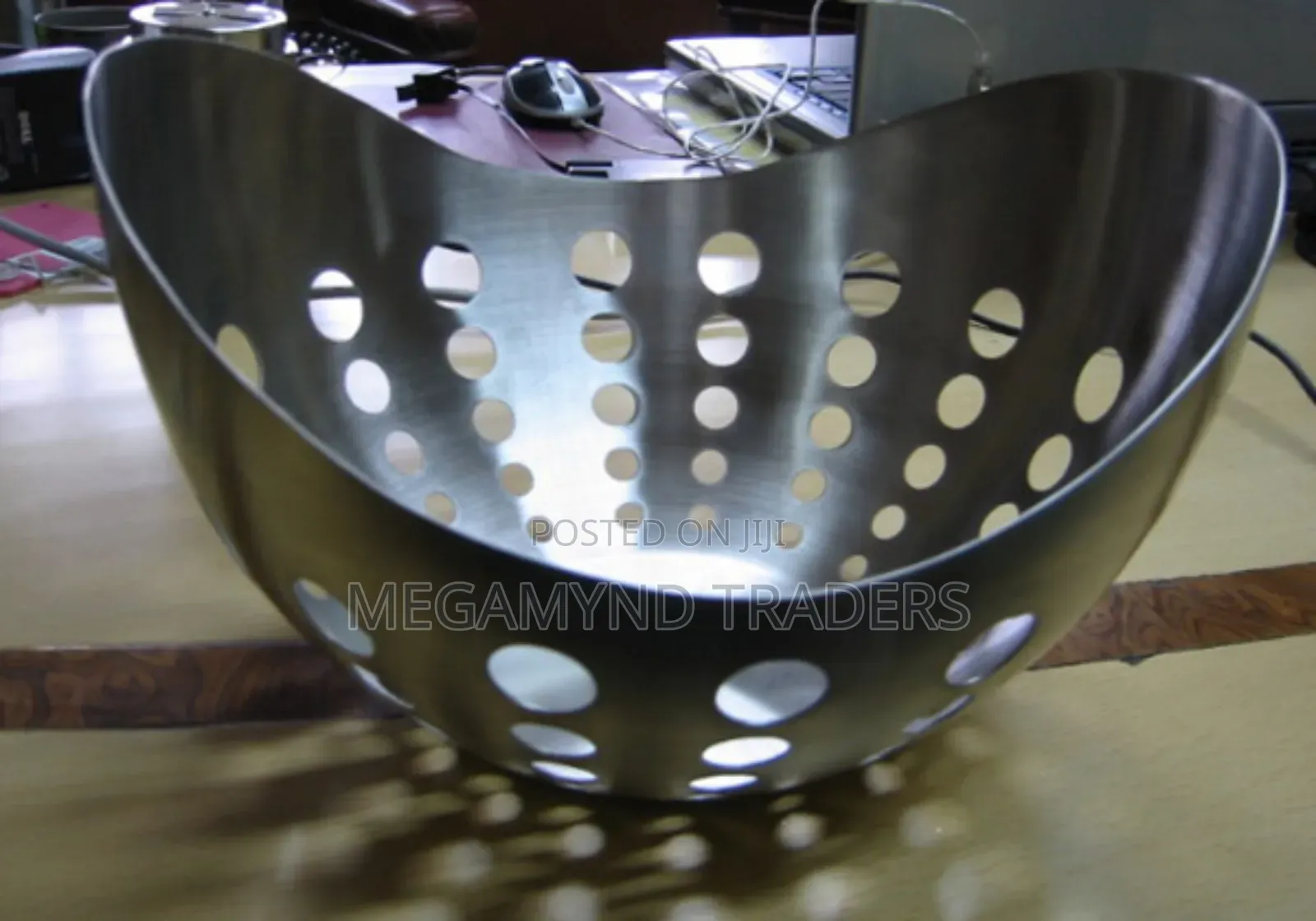 Stainless Steel Fruit Basket/Bread Basket/Colander