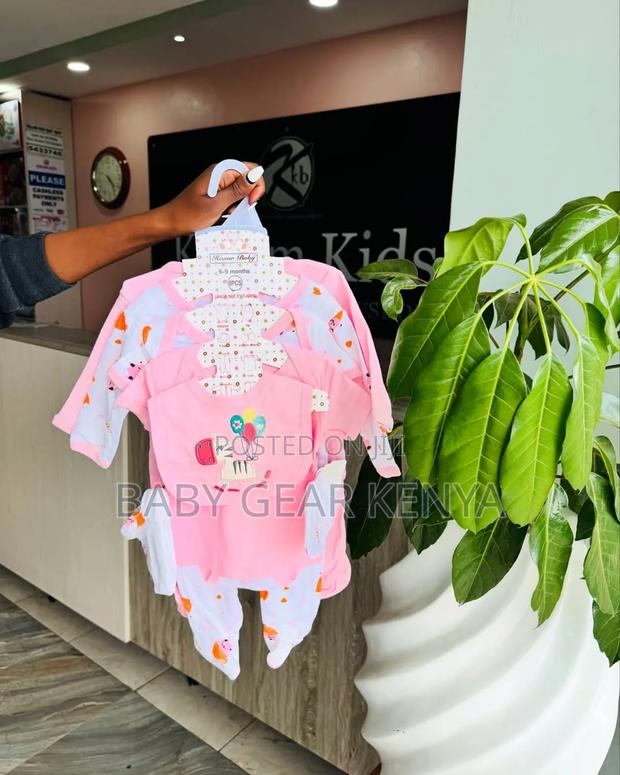 8 Piece Cotton Receiving Set - thumbnail 6