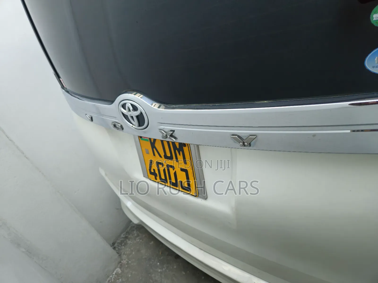 Toyota Noah 2015 White