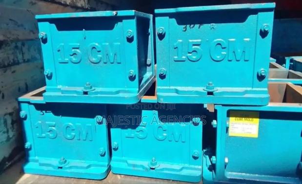 High Grade Cube Moulds - main view