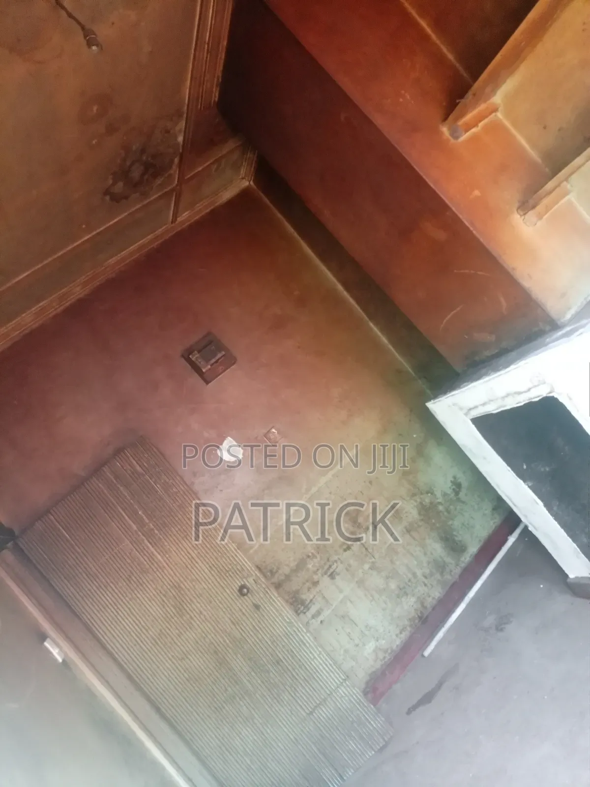 Interior and Exterior House Painter