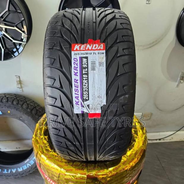 265/35 R18 Kenda Tyre, High Quality Tyre