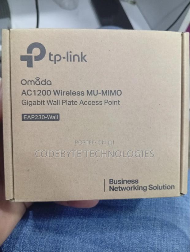 Eap230wall Omada Ac 1200 Tp-Link^ Eap 230 Wall Access Point - main view