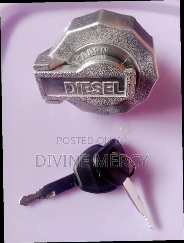 Fuel Tank Lock Isuzu - main view