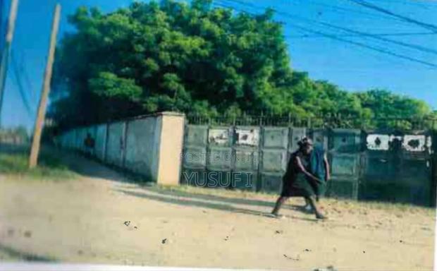 1 Acre Prime Plot Mtwapa . Walled - thumbnail 3