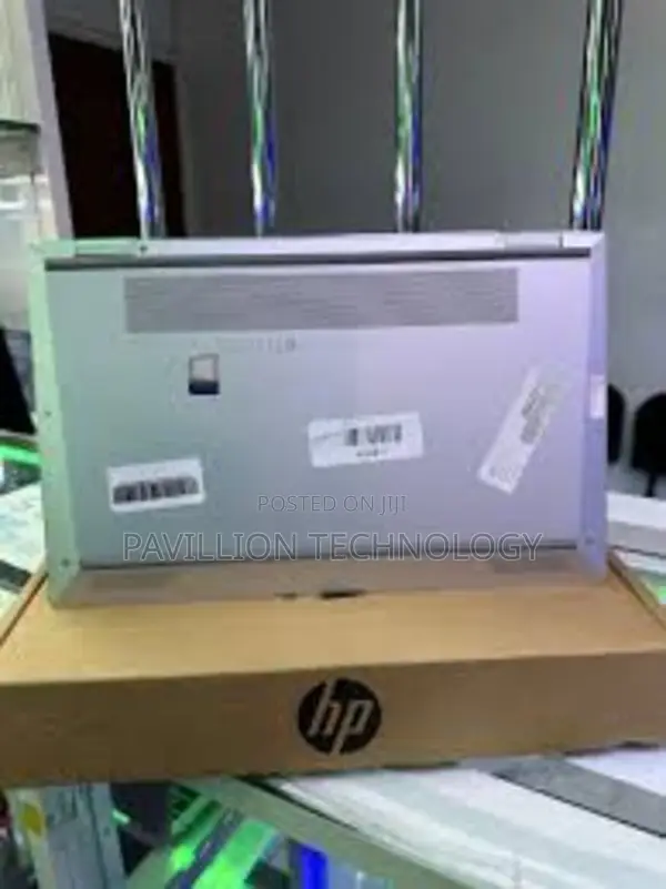 Laptop HP EliteBook 1040 G8 16GB Intel Core I7 SSD 512GB