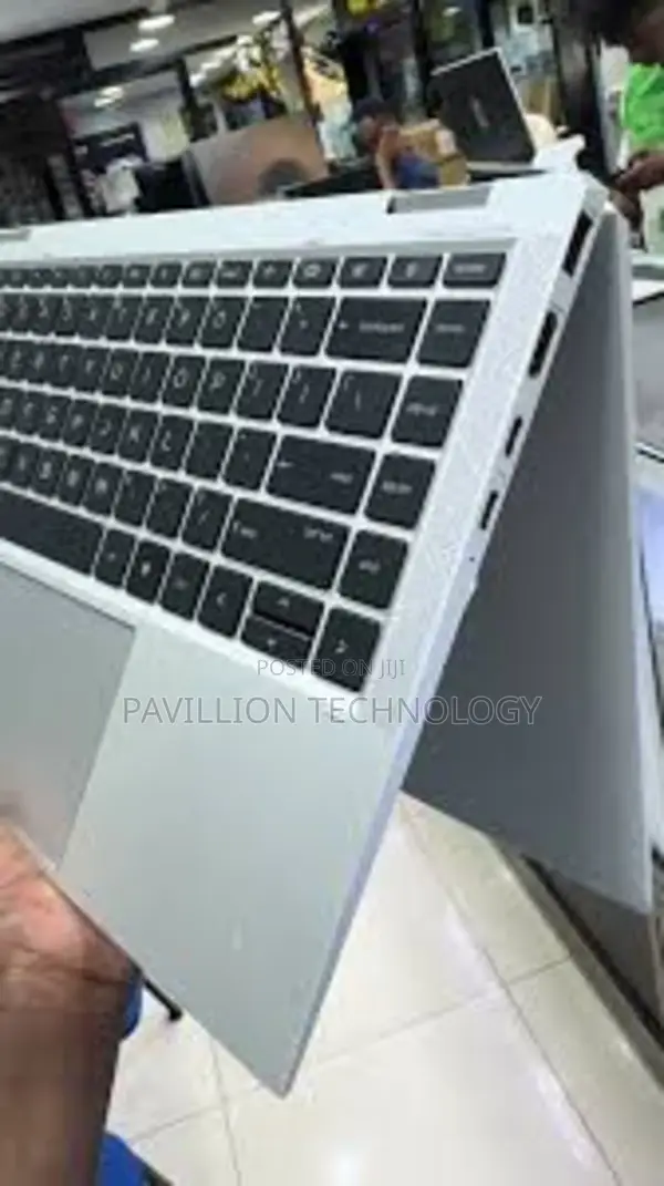Laptop HP EliteBook 1040 G8 16GB Intel Core I7 SSD 512GB