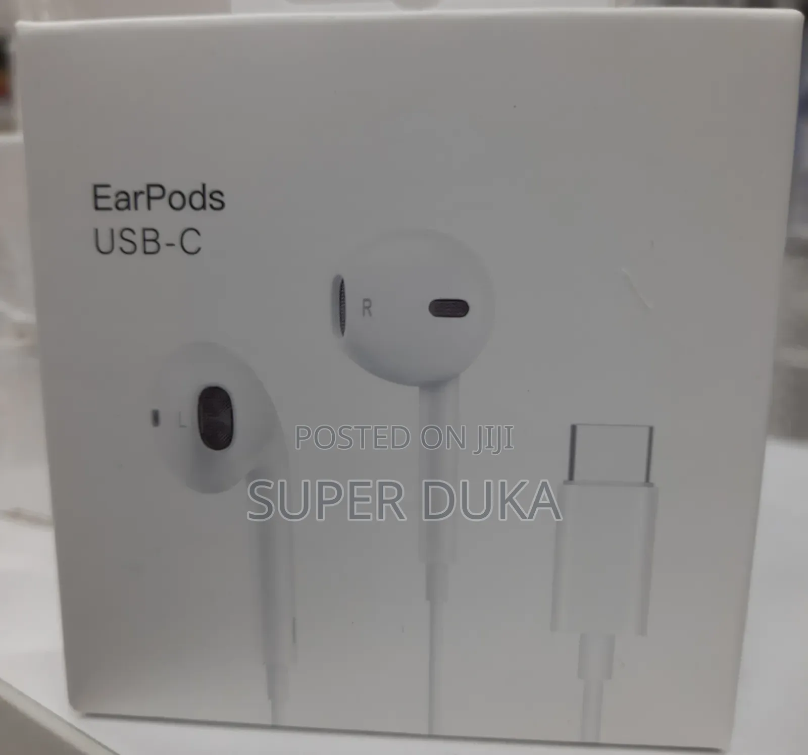 Earpods. Usb - C Earphones With Volume Buttons