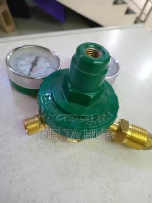 Gas Regulator (Oxygen) - main view