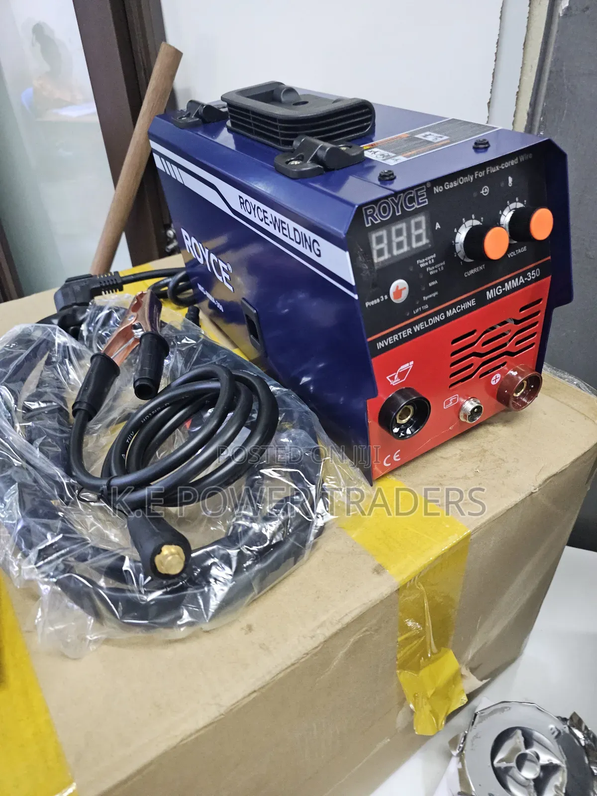 No Gas/ Flux Cored Mig 350 Royce Welding Machine