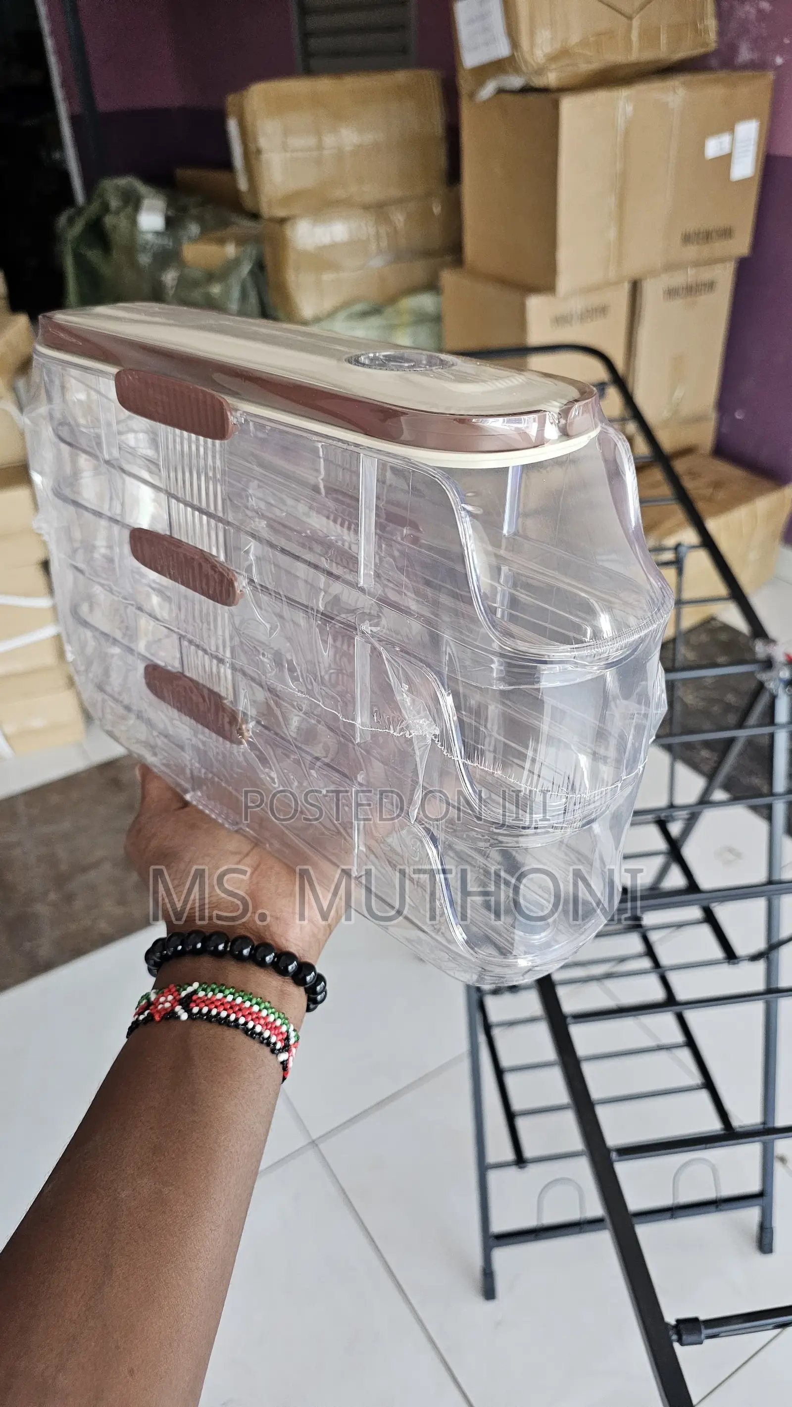 Acrylic Stackable Automatic Sliding/Rolling Egg Tray
