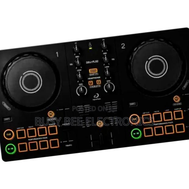 Alphatheta DDJ-Flx2 - main view