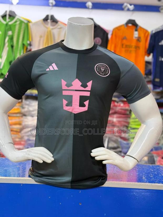 Unisex Jerseys - thumbnail 2