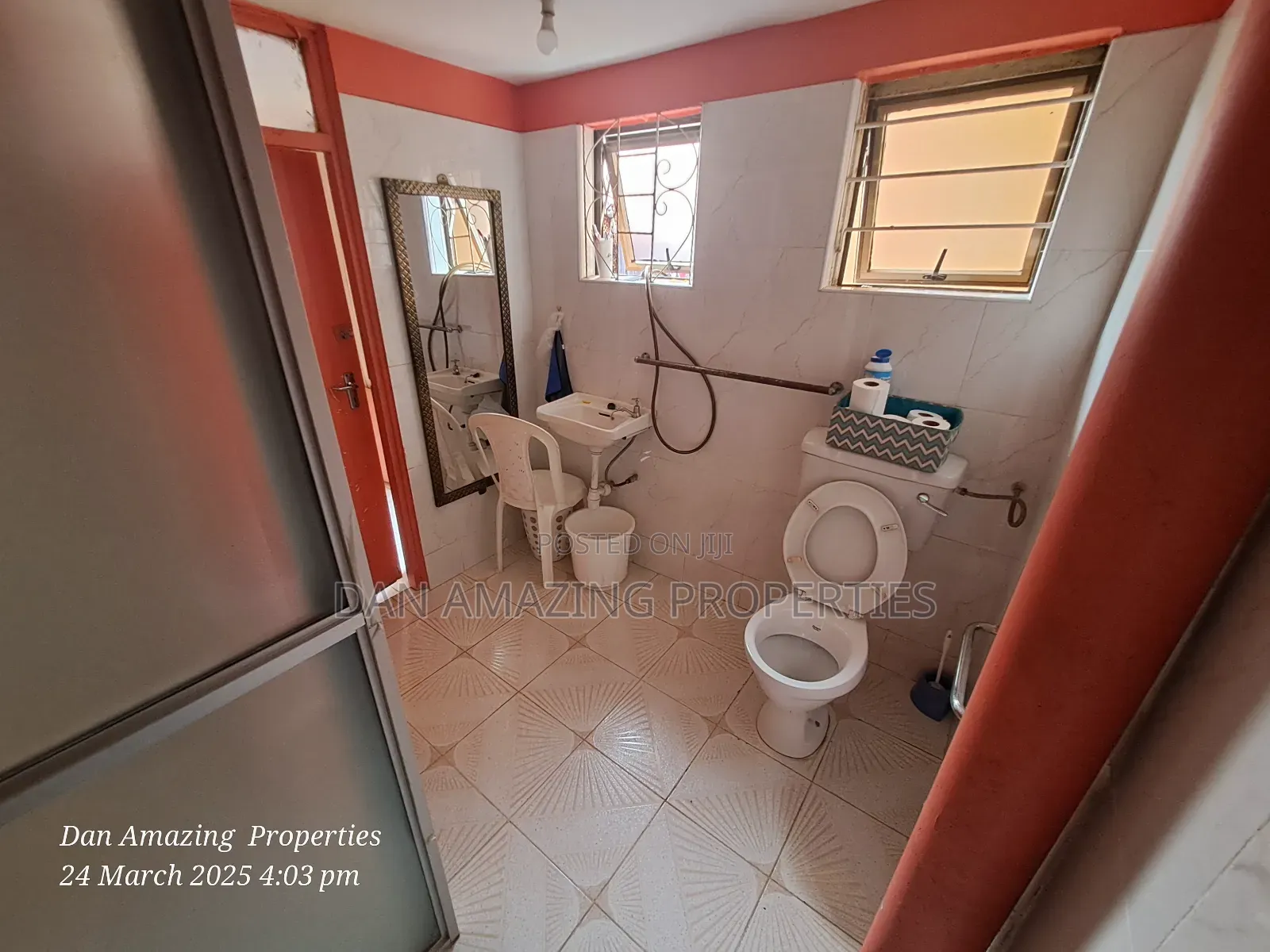 5bdrm Townhouse/Terrace in Golden Estate, South B for sale