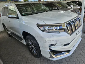 Toyota Land Cruiser Prado 2019 White