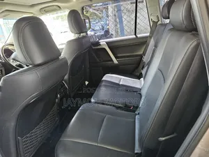 Toyota Land Cruiser Prado 2019 Brown