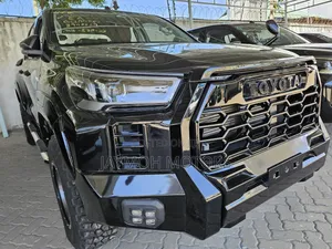 Toyota Hilux 2022 Black