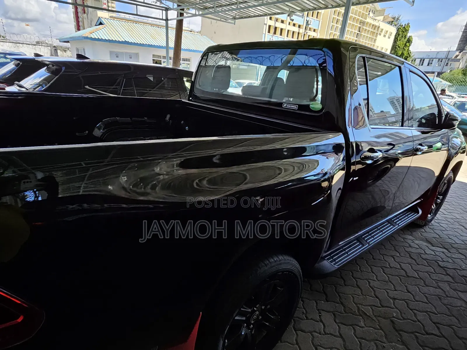 Toyota Hilux 2022 Black